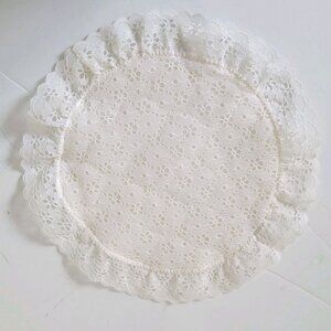 Vintage Doily White Lace 12" Round Quilted Middle For Trivet